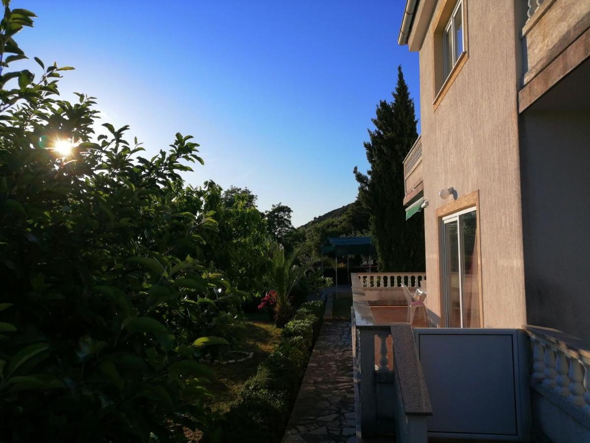 Apartments Fafandjel Rab Town Ngoại thất bức ảnh